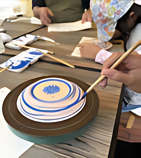 お皿の絵付け体験